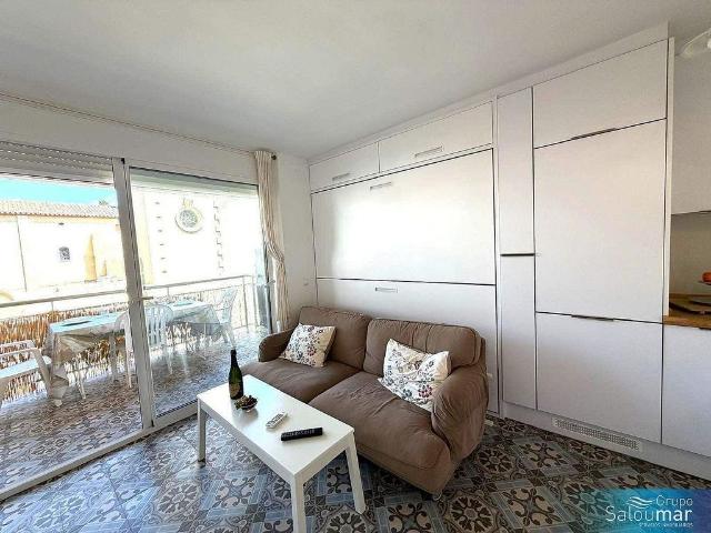 Piso en venta en paseo De Miramar, Salou, de 40 m² 1 habitación por 179.000