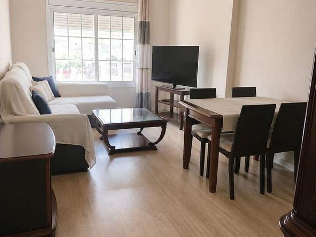 Piso en venta en paseo De Fabra i Puig, Barcelona, de 74 m² 3 habitaciones por 379.000