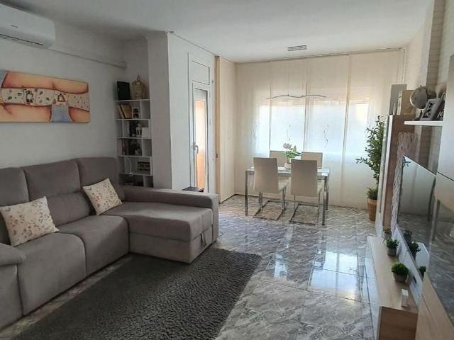 Piso en venta en paseo De Garcia Fària, Barcelona, de 118 m² 3 habitaciones por 635.000
