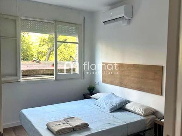 Piso en venta en paseo De la Zona Franca, Barcelona, de 77 m² 3 habitaciones por 279.000