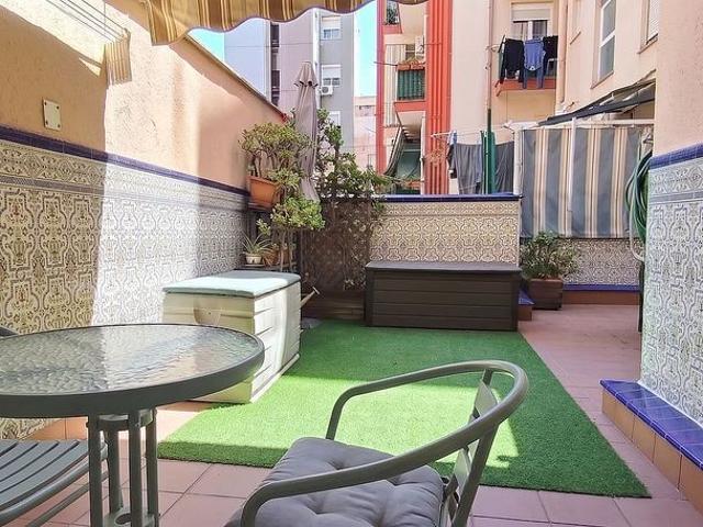 Piso en venta en paseo De Llorenç Serra, Santa Coloma de Gramanet, de 85 m² 3 habitaciones por 370.000