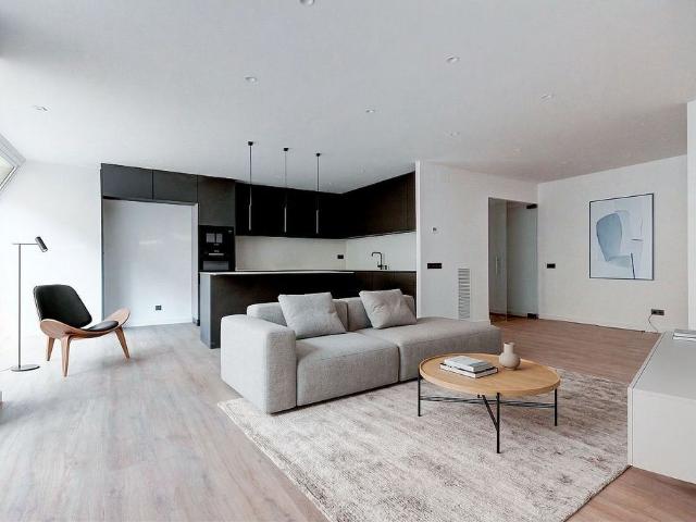 Piso en venta en paseo De Pere III, Manresa, de 176 m² 2 habitaciones por 265.000