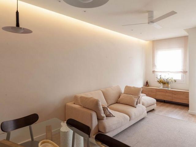 Piso en venta en paseo De Sant Gervasi, Barcelona, de 70 m² 2 habitaciones por 560.000