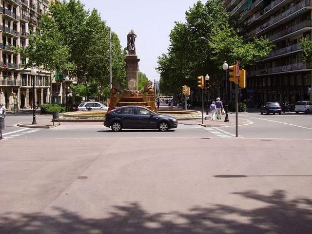 Piso en venta en paseo De Sant Joan, Barcelona, de 90 m² 5 habitaciones por 479.000