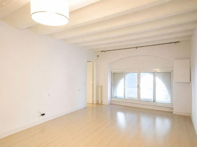 Piso en venta en paseo D'isabel II, Barcelona, de 116 m² 3 habitaciones por 395.000