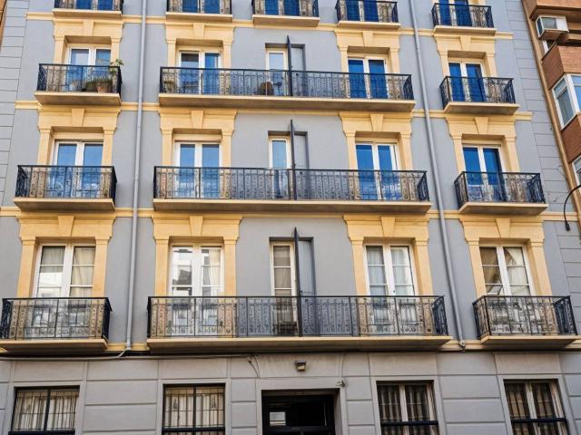 Piso en Venta en Paseo Sagasta
