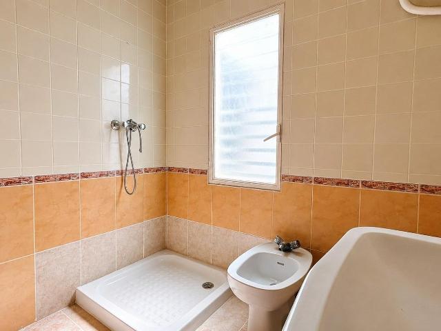 Piso en venta en Passeig del Pais Valencia, Corbera