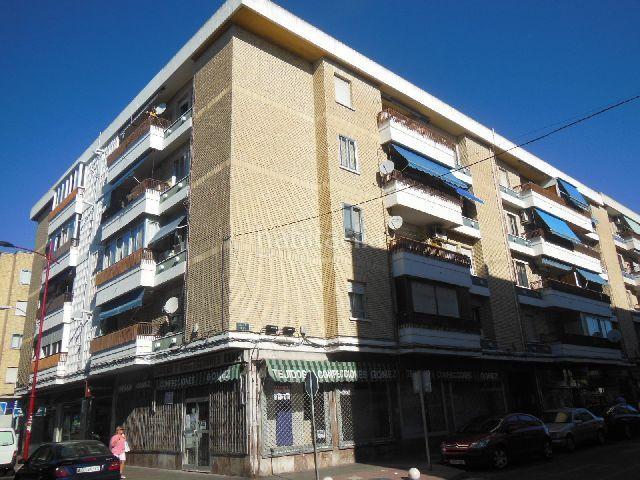 Piso en venta en Parla, Calle Pinto San Roque. Solvia Inmobiliaria Piso Parla. Pisos.