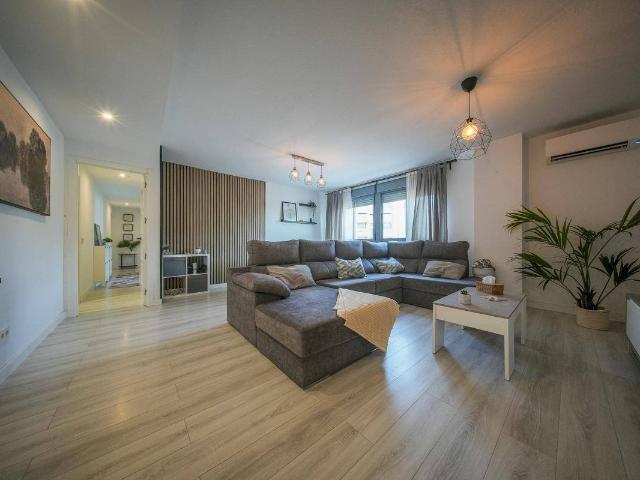 Piso en Venta en Parla Este