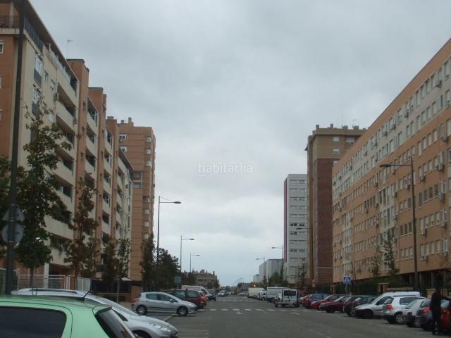 Piso en venta en Parla, Parla Este. fantástico piso para entrar a vivir. Pisos.