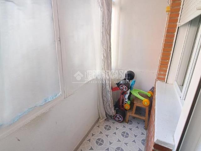 Piso en venta en Parla, Reyes. Piso en venta en Parla. Pisos.