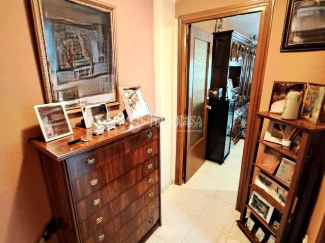 Piso en venta en Parla, Reyes. Piso en venta en Parla. Pisos.