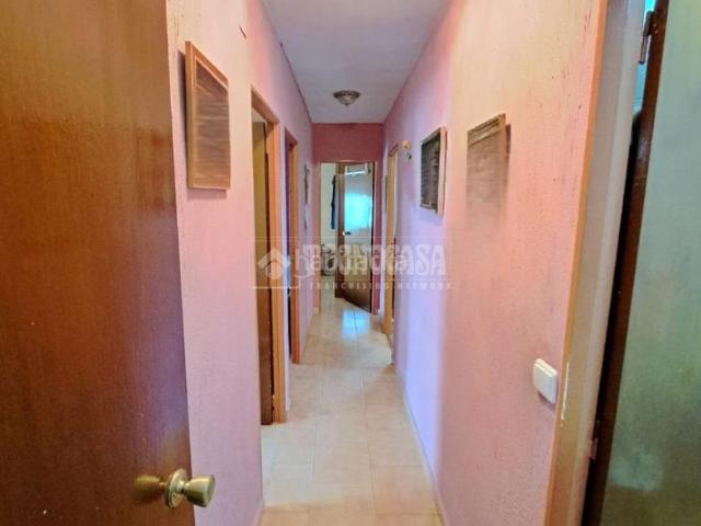 Piso en venta en Parla, Reyes. Piso en venta en Parla. Pisos.