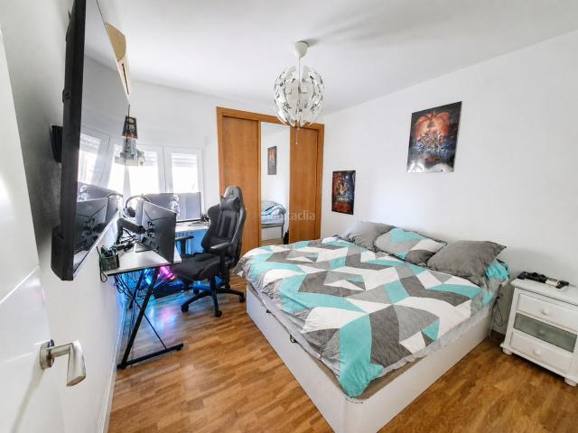 Piso en venta en Parla, Reyes. VENTA DE PISO EN LA ZONA DE REYES DE PARLA. Pisos.