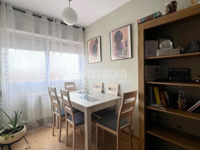 Piso en venta en Parla, Villayuventus Renfe. Piso en venta en Parla. Pisos.