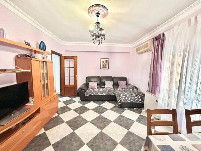 Piso en Venta en Parque Victoria Eugenia