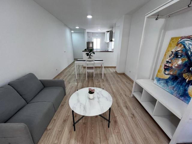 Piso en Venta en Parque Victoria Eugenia