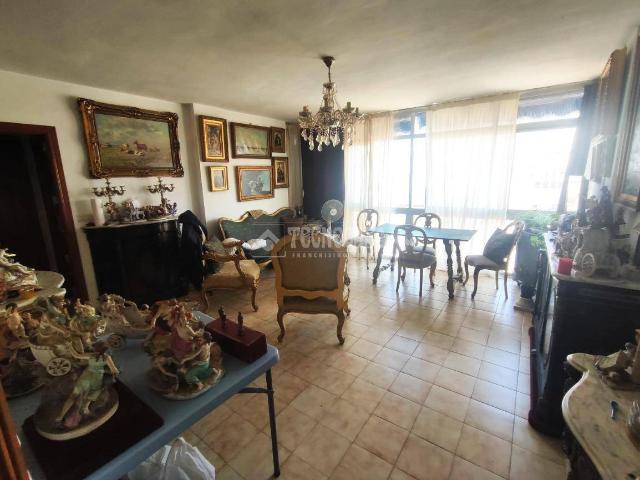 Piso en Venta en Parque Ayala Jardín de la Abadía Huelín