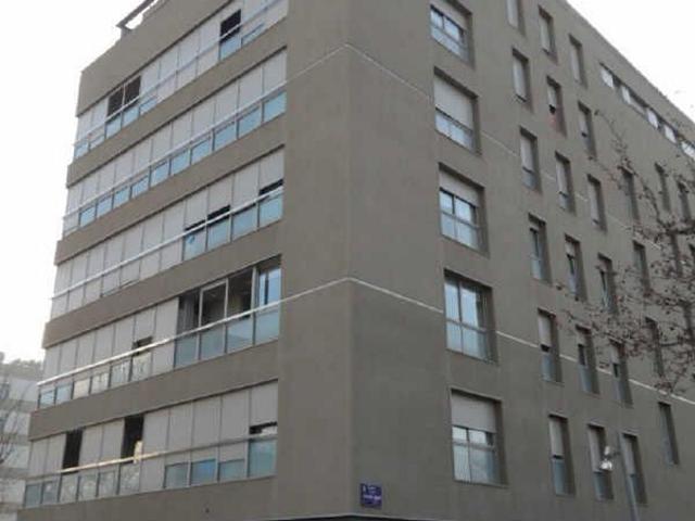 Piso en venta en parque De Les Nacions Unides, Terrassa, de 90 m² 3 habitaciones por 228.800