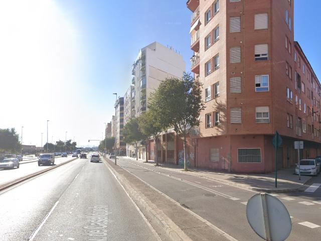 Piso en Venta en Parque Sensal