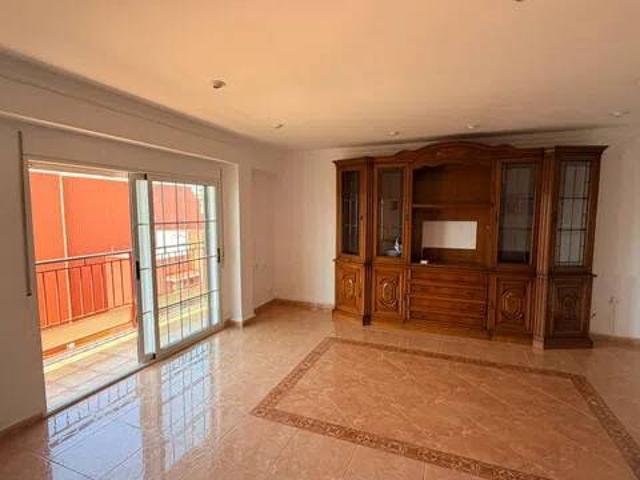 Piso en Venta en Paterna