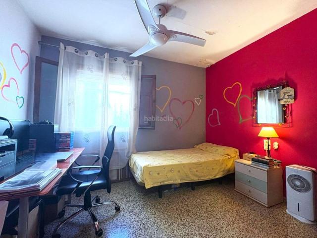 Piso en venta en Paterna, El Alborgí. Amplio piso con ascensor, balcón y muy luminoso en pleno Paterna. Pisos.