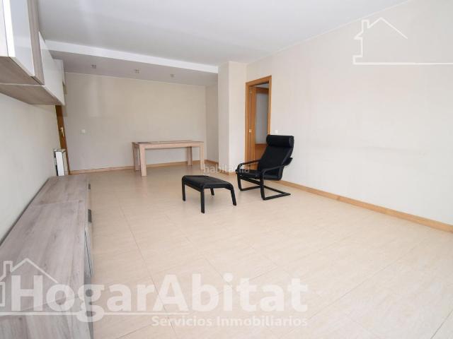 Piso en venta en Paterna, Sotolivar Mas del Rosari. AMPLIO CON GARAJE, BALCÓN Y PISCINA. Pisos.