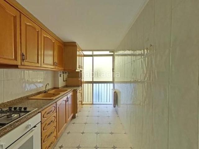Piso en venta en Paterna, Santa Rita. Piso en venta en calle Manises. Pisos.