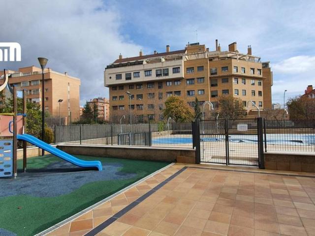 Piso en Venta en PAU de Carabanchel