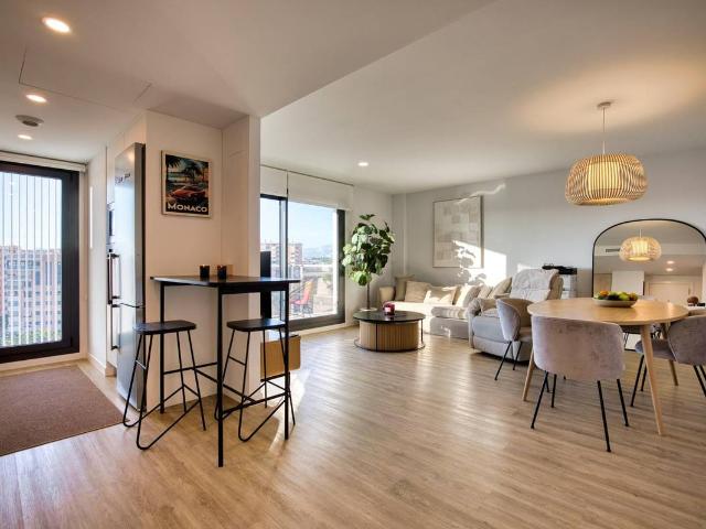 Piso en Venta en Paus Poligono San Blas