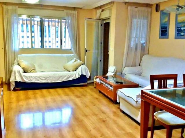 Piso en Venta en Paus Poligono San Blas