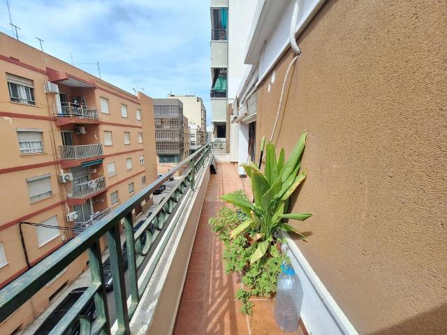 Piso en Venta en Pere Morell Alborxí