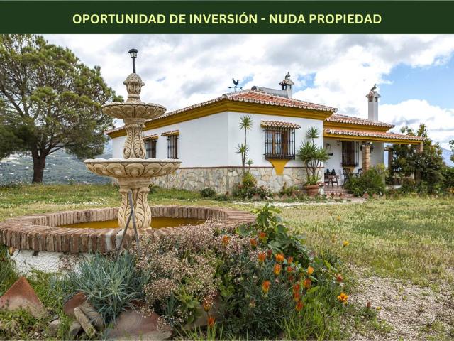 Piso en Venta en Periana