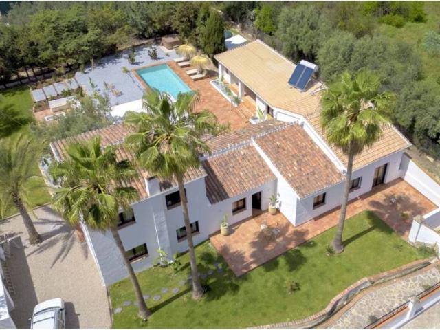 Piso en Venta en Periana