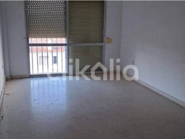Piso en Venta en Periana