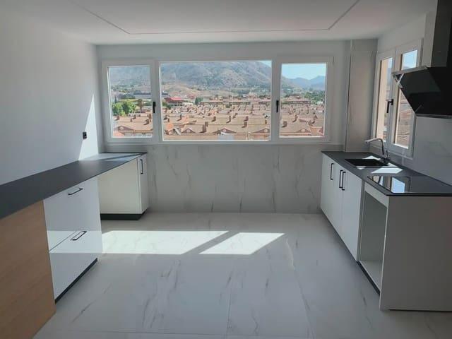 Piso en venta en Petrel / Petrer, Alicante