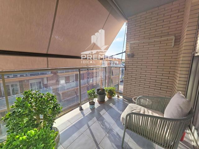 Piso en venta en Petrer. Se Vende Piso Petrer con garaje y trastero en La Canal. Pisos.
