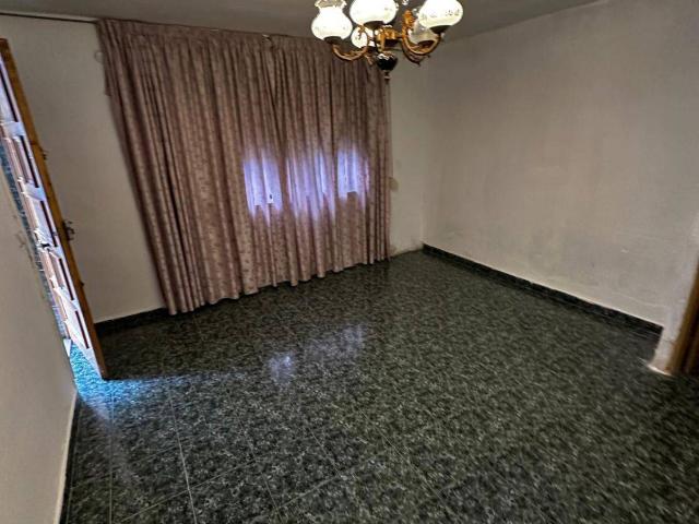 Piso en Venta en Peñamefecit Avda Barcelona