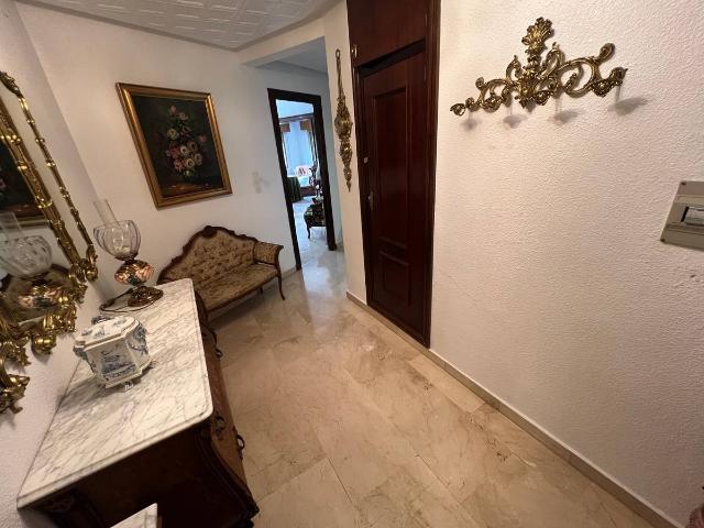 Piso en Venta en Peñamefecit Avda Barcelona