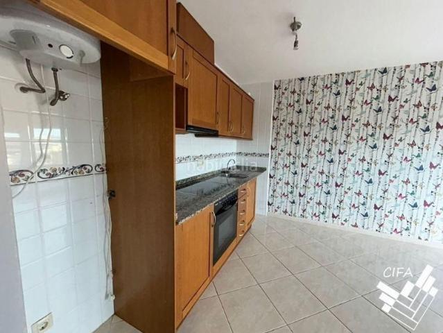 Piso en venta en Peñíscola, Las Atalayas Urmi Cerro Mar. Piso en venta con terraza y vistas al mar. Pisos.