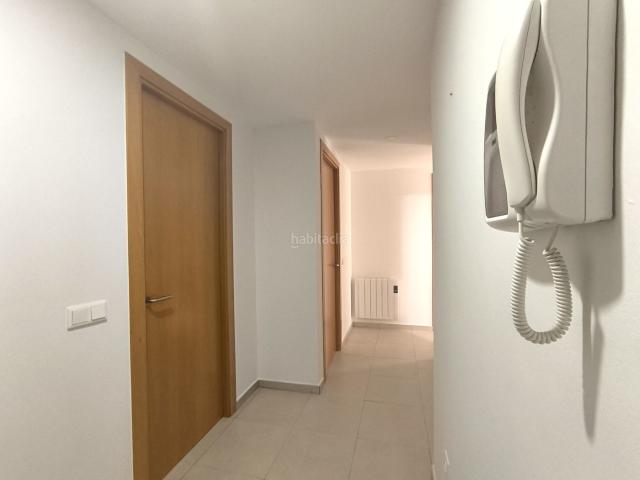 Piso en venta en Piera. PISO+ASCENSOR+PARGUING+TRASTERO, junto a todos los servicios. Pisos.