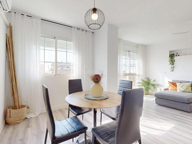 Piso en venta en Pilar de la Horadada, Pilar de la Horadada Ciudad. DOS PISOS UNIDOS EN UNO VIVIENDA MODERNA Y REFORMADA EN PILAR DE LA HORADADA. Pisos Pilar de la.