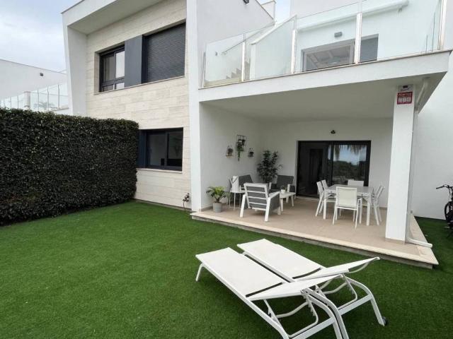 Piso en Venta en Pilar de la Horadada