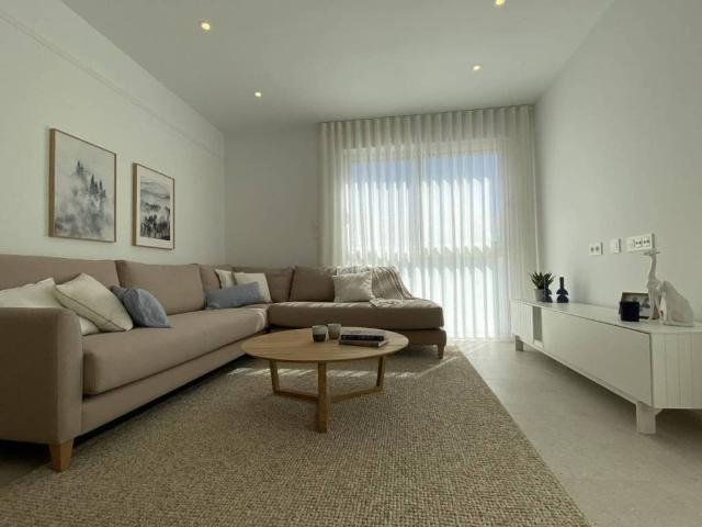 Piso en Venta en Pilar de la Horadada