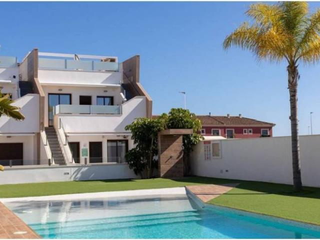 Piso en Venta en Pilar de la Horadada