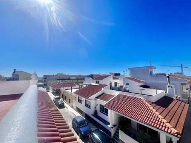 Piso en Venta en Pilar de la Horadada