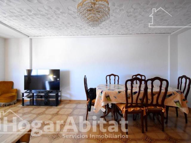 Piso en Venta en Piles
