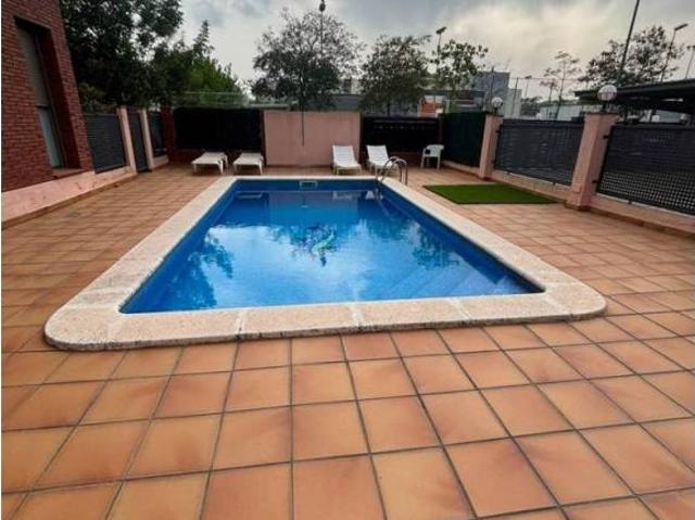 Piso en Venta en Pineda de Mar