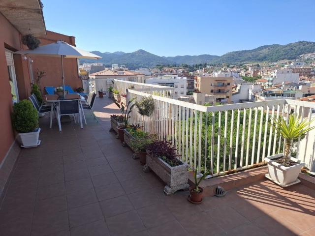 Piso en venta en Pineda de Mar, Centre. Pis de dos habitacions amb una terrassa espectacular, vistes excepcionals. Pisos Pineda de.