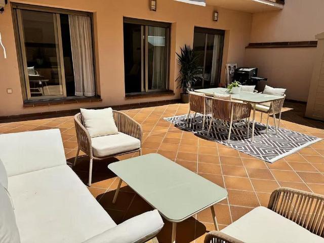 Piso en venta en Pineda de Mar, de 44 m² 1 habitación por 173.000